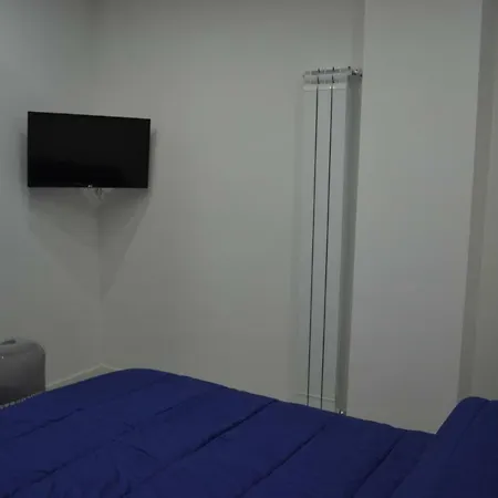 Marina Guest * Neapol